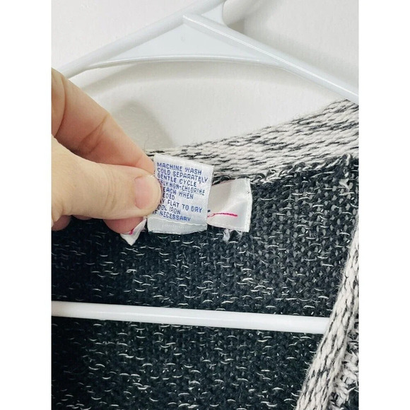 CST Studio Knit Sweater 2X Ramie Cotton Blend Heart Button Accent Stretch Womens - Picture 6 of 8